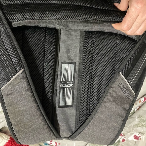 Ogio airflow laptop backpack padded travel bag luggage - Picture 2 of 7
